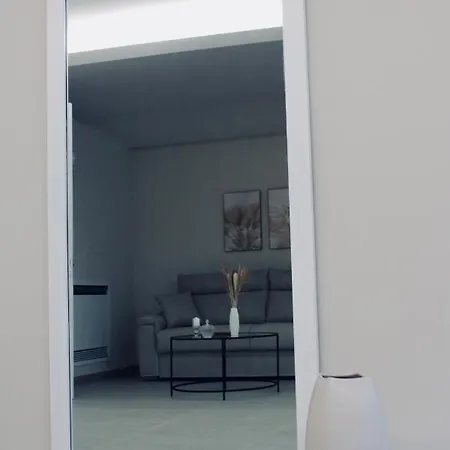 Di Rosa Apartment *